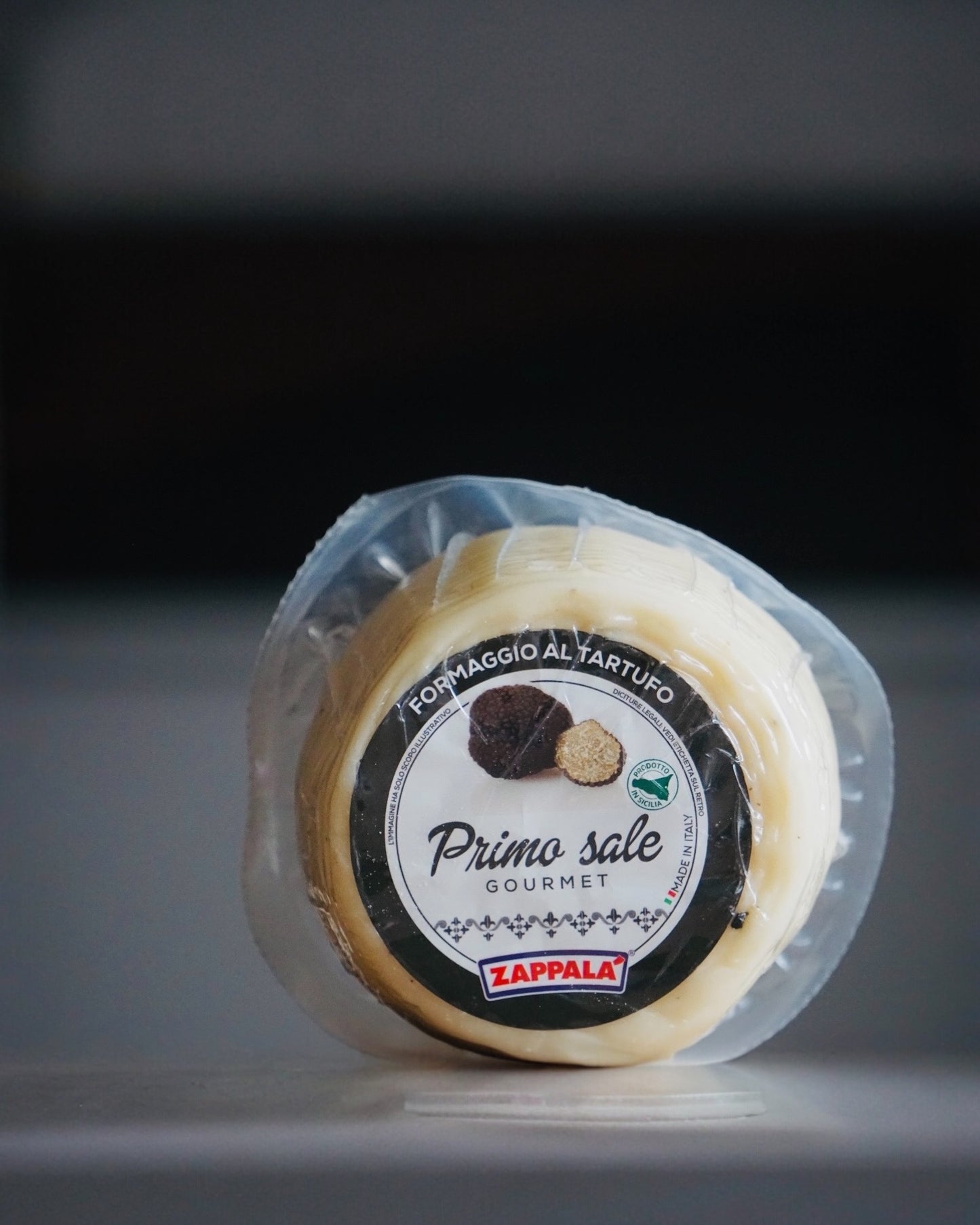 Pecorino Tartufo- Italienischer Schafskäse mit Trüffel